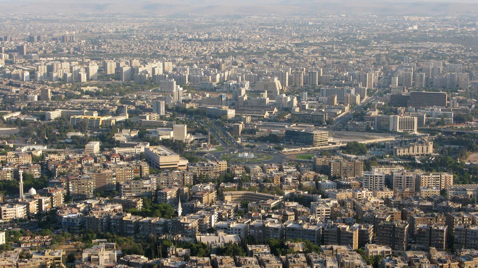 سوريا خارج قائمة الإرهاب: نهاية عزلةٍ أم بداية اختبار؟